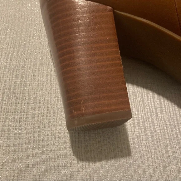 Michael Kors Frenchie Flex Leather Boots Chestnut Brown with Gold Zipper - Picture 7 of 7